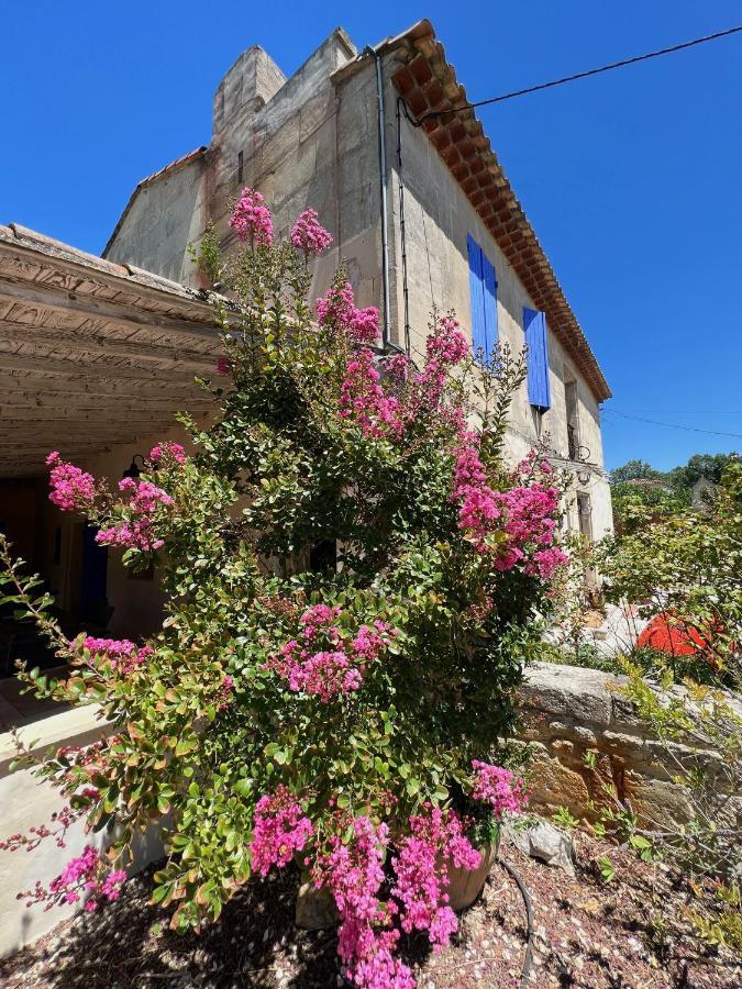 Le Clos De L'Isle Арль Экстерьер фото