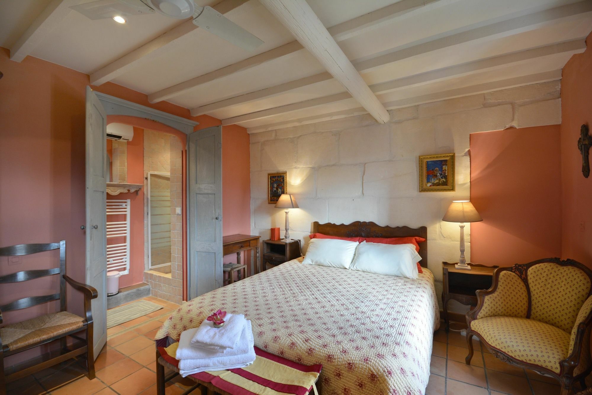 Le Clos De L'Isle Арль Экстерьер фото